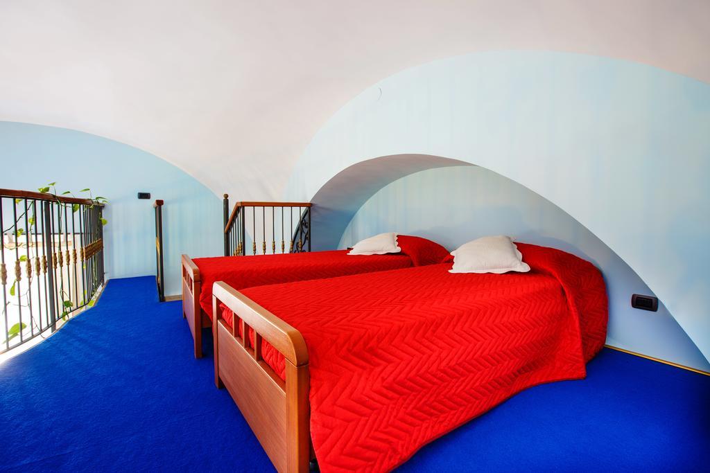 Relais Il Pennino Bed and Breakfast Massa Lubrense Esterno foto